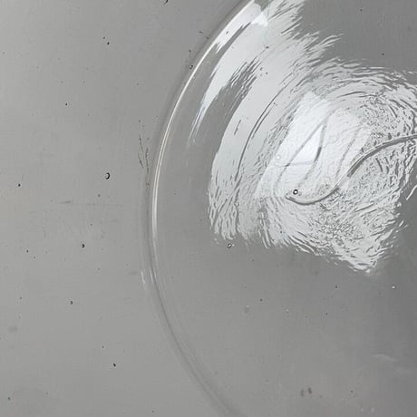 アンティーク ガラス器  桶型メダカ鉢   古い円柱型口摺水槽  昭和初期. ゆらゆら気泡硝子  無色透明  鉛色 デッドストック品