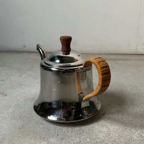 YUKIWA ユキワ  ナポレオンケトル　0.6L ステンレス ミニポット 薬缶 急須 茶器 藤巻 木製無垢摘み 美品範疇