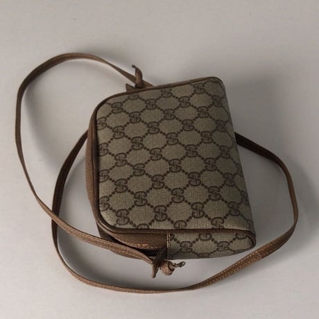 GUCCI グッチ  オールドグッチ  GGプラス コーティングキャンバス ポシェット ミニショルダー バッグ ブラウン  ヴィンテージ  中古美品