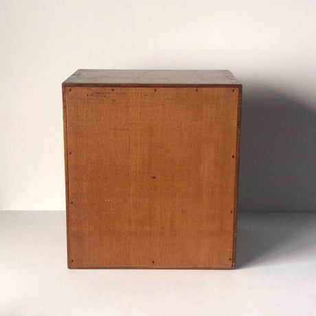 アンティーク小引き出し10杯 木製無垢材 ネームホルダー(真鍮製)付 ヴィンテージ家具 50s 60s 完品