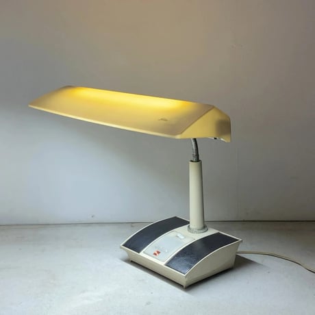カワイイ ファンシー レトロ 電気スタンド 東芝 新品未使用 2025年最新】Yahoo!オークション -東芝電気スタンドの中古品