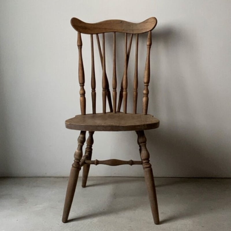 ヴィンテージウインザーチェア 無塗装ブナ材無垢 木の椅子 スピンドル