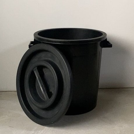 FOB COOP フォブコープ 取り扱い品 Plastime社製 蓋付大きいポリバケツ 50L made in italy イタリア製ダストボックス 黒 ノワール 中古美品　※グラス2客プレゼント付