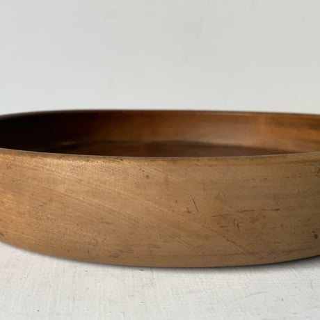 昭和30年 木製 くり抜き盆　小さめサイズ約26cm 木工 工芸品 木製無垢材 民藝 番茶 煎茶 丸盆 キッチンツール