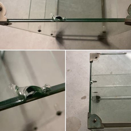 アンティーク 小型 ガラスショーケース  パンケース 時計ケース 枠無し コーナー金具 ヴィンテージ硝子ケース 陳列棚 店舗什器 引戸 青錆