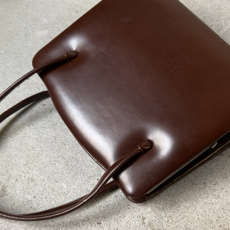 古いレザーのハンドバッグ  スムースレザー ブラウン がま口型 ヴィンテージバッグ フォーマル  中古良品