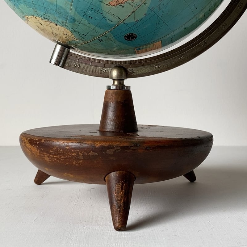古い三足木製台の地球儀 小さい地球儀 此村欽英堂 ジャパン