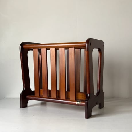 マガジンラック | STORES