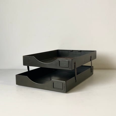 カカシ ヴィンテージ スチール製2段トレー 書類トレー 書類ケース ミリタリーグリーン ダークグリーン 鉄のトレー アンティーク文具 ジャパンヴィンテージ 良品