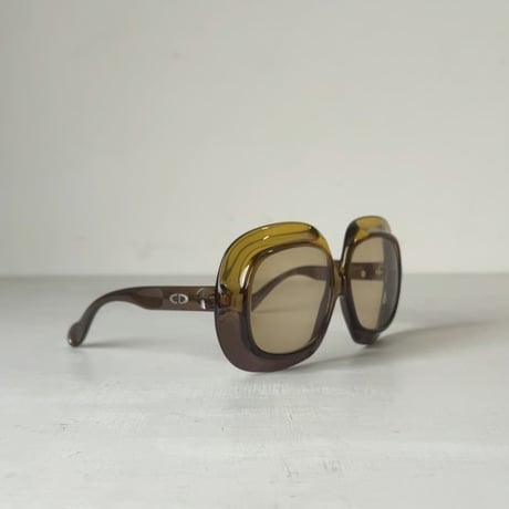 Christian Dior クリスチャンディオール ヴィンテージサングラス  アイウェア 眼鏡 ダークグリーン 鶯色 オールドディオール 中古品（難あり)