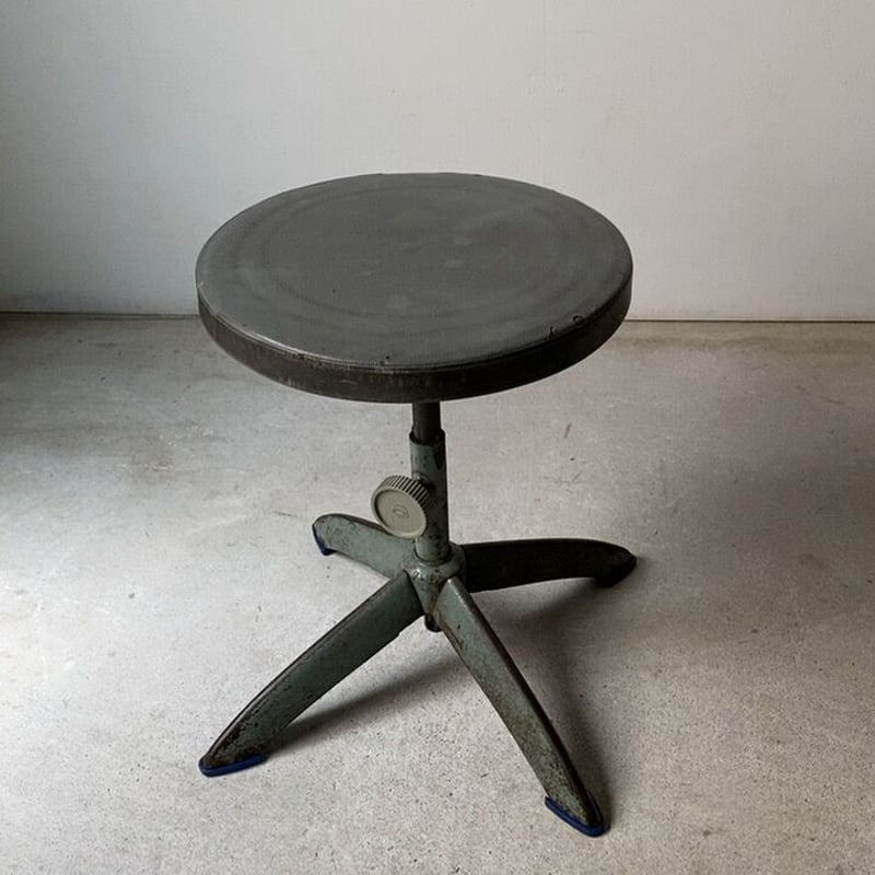 希少 昭和レトロ コクヨ 事務椅子 イス チェア ヴィンテージ 丸脚 北欧 家具 B : KOKUYO オールドコクヨ 古いコクヨの丸椅子 ヴィンテージ