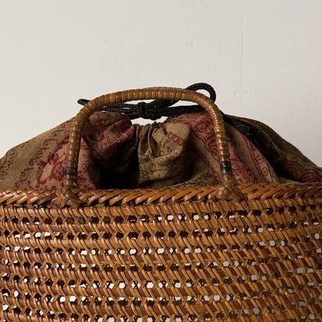 古い籐巻きの煎茶籠 中間サイズ 30cm  更紗あり  ヴィンテージカゴバッグ ほぼ 完品