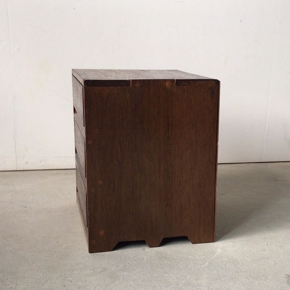 アンティーク 3杯 小引き出し 昭和初期〜中期 ラワン無垢材 ツマミ無し