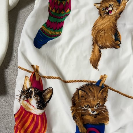 CHADORIAN チャドリアン 猫柄のトレーナー サテンフロント 猫画 総柄 レトロ ヴィンテージ 中古良品