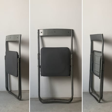 古い折り畳み椅子  1950-1960年代 ヴィンテージ フォールディングチェア ライトグレー 工業製品 インダストリアル 良品