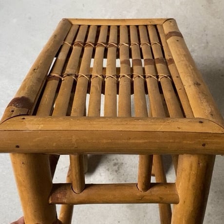 竹台  竹の花台. 置物台 茶道具  作業椅子 スツール  工芸品 民芸品 竹工芸 手仕事  安定感あり  ガタつき無し  完品