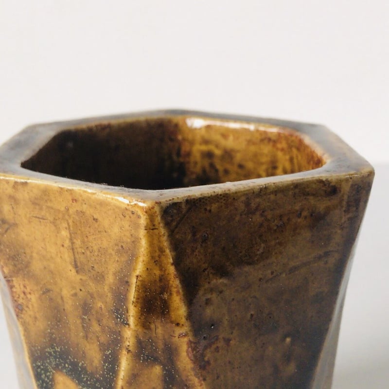 益子焼 飴釉 面取 花器 六角 民藝 小壺 | GobaTools