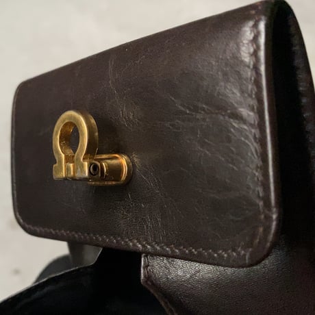 Salvatore Ferragamo サルヴァトーレ フェラガモ  ガンチーニ  レザー コインケース  ダークブラウン/ゴールド金具  中古良品