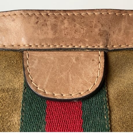 GUCCI  オールドグッチ  ポーチ  シェリーライン  スエード/ピグスキン  インナーはGGのコーティングファブリック  ベロクロ開閉 インバッグ セカンドバッグ