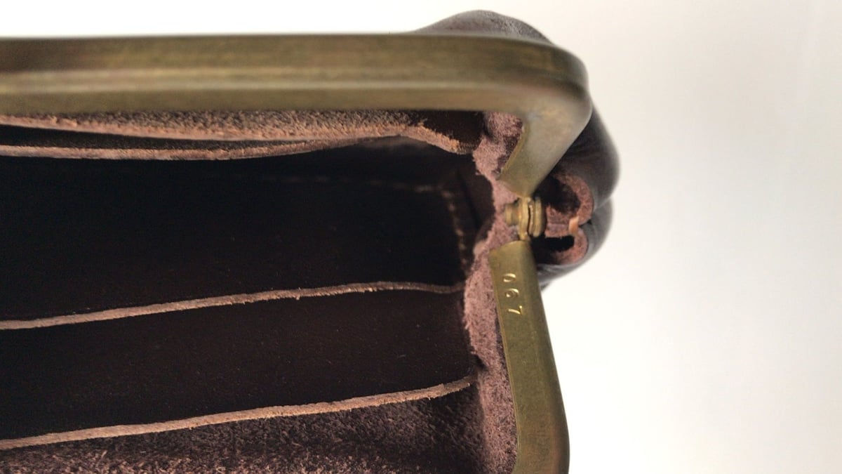 ☆N 25 レザーがま口ウォレット (中) テンペスティー レザー☆