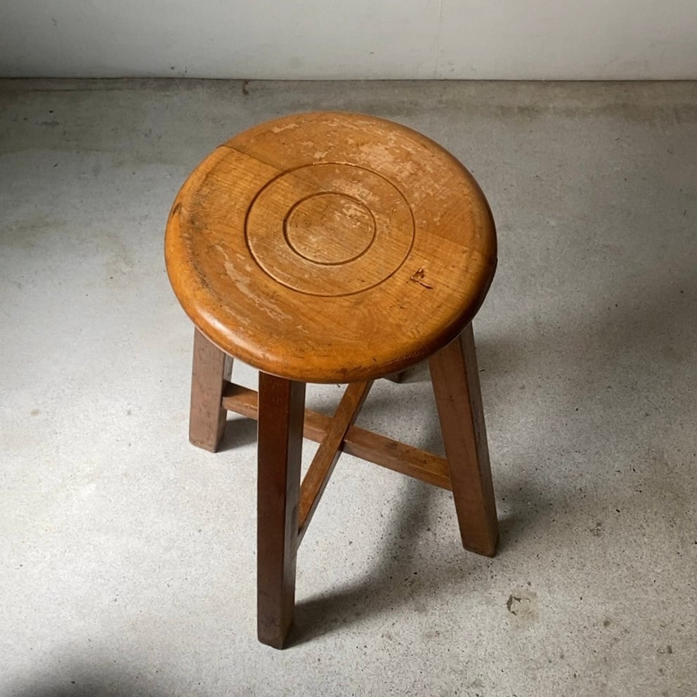 古道具　ヴィンテージ　NO1 素敵に編み込まれた　籐製品　丸椅子　スツール 古道具ヴィンテージNO1 素敵に編み込まれた籐製品丸椅子スツール