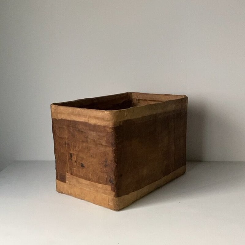 古い一閑張りの道具箱 32cm 竹籠＋紙＋柿渋 深型 古箱 古道具 昭和期