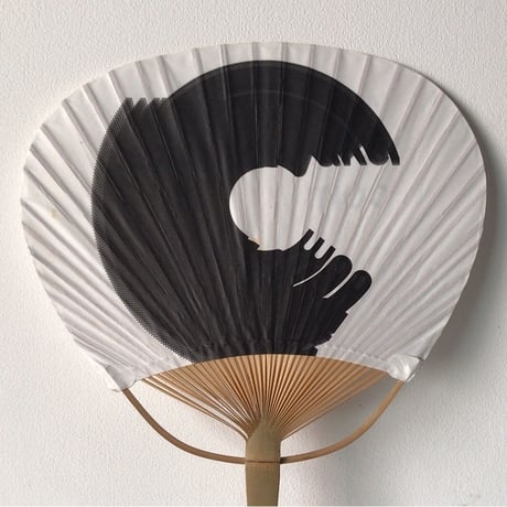 ISSEYMIYAKE イッセイミヤケ 竹のうちわ