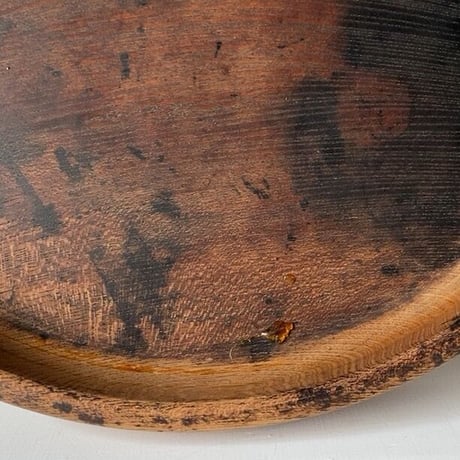 欅  くり抜き 丸盆  木製  無垢材  33.5cm  木のお盆  トレー  木工品 工芸品  美エイジング  ヴィンテージフォークアート  アンティークキッチンツール