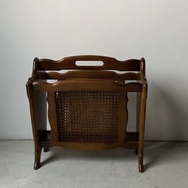 キツツキマーク、柏木工、カリモクなどなど国産の木工品が仕上がりまし