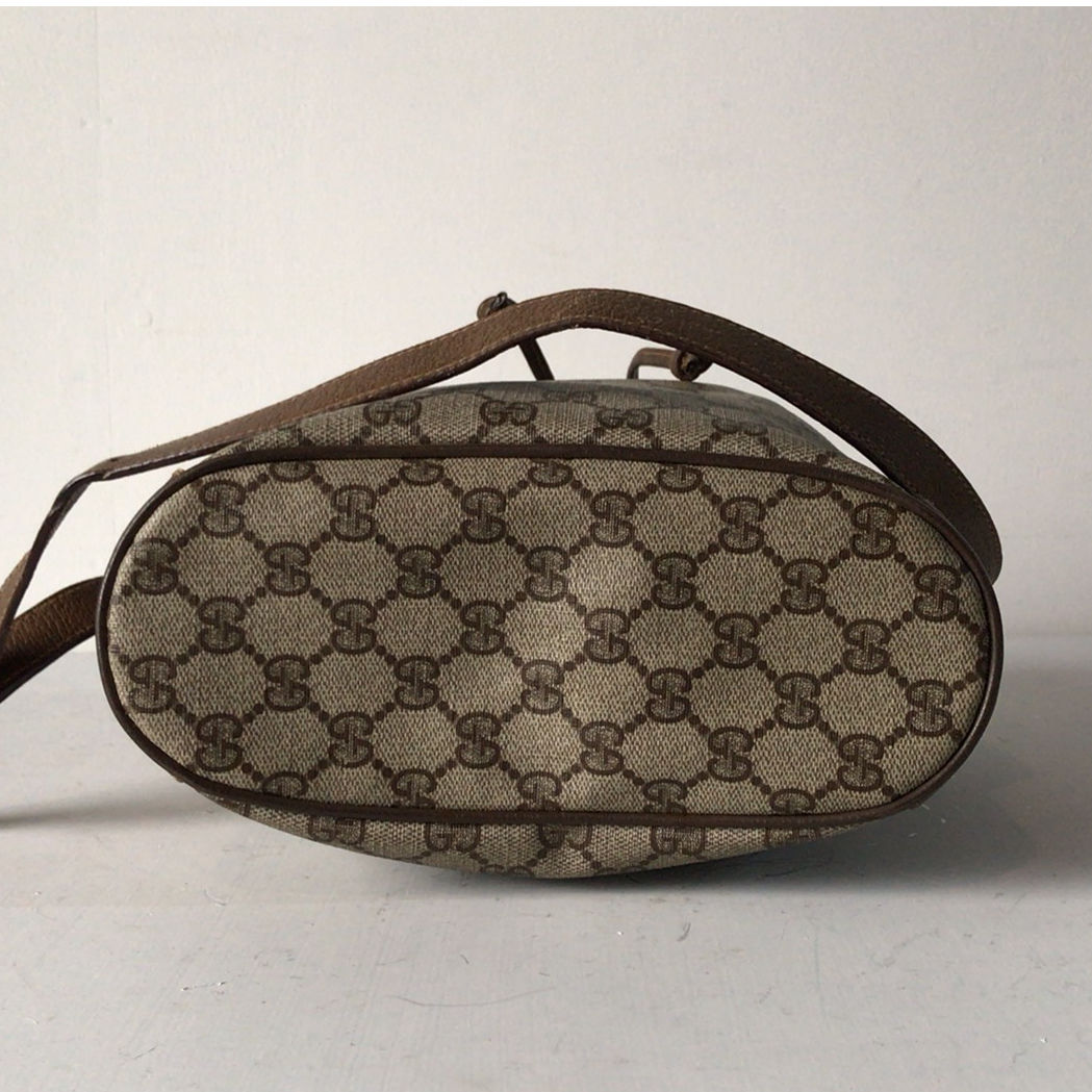 GUCCI グッチ オールドグッチ GGプラス コーティングキャンバス GUCCI グッチ オールドグッチ GGプラス コーティングキャンバス