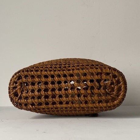 古い籐巻きの煎茶籠 小さめサイズ 24cm  更紗あり  ヴィンテージカゴバッグ 完品