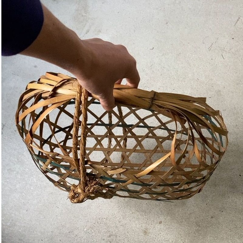 古い竹編みのみかんカゴ 大と小 昭和初期-中期 簡易籠 お土産かご 荒目