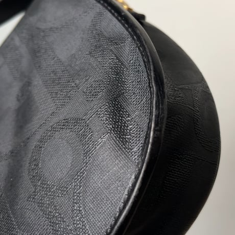 Dior オールドディオール クリスチャンディオール  レザーのショルダーバッグ ブラック ヴィンテージディオール 中古良品