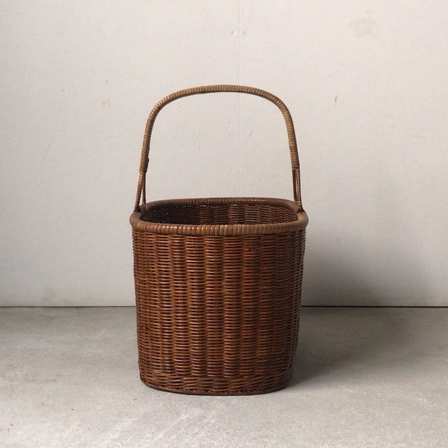 ヴィンテージ ラタン 買い物籠 編みかご 古いカゴ 籐巻き持ち手 花籠