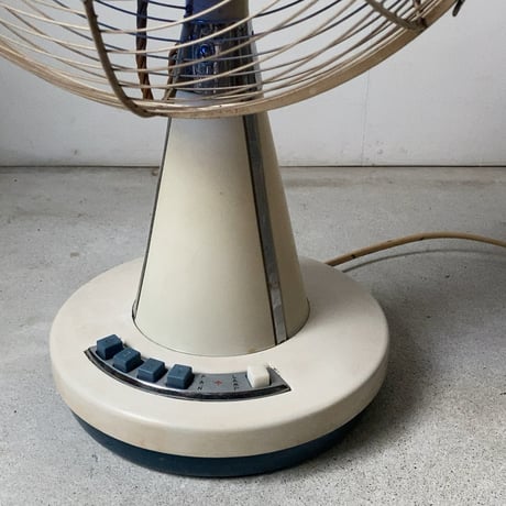 Toshiba 東芝  東京芝浦電気  ヴィンテージ扇風機 ランプ付き 一体型ライト 近未来デザイン 1960s タワー型ランプ レトロ家電 希少 幻の逸品 稼働品 良品　A(ホワイト)