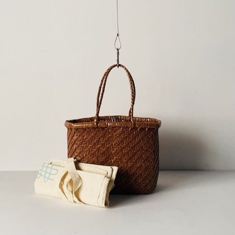 Dragon Diffusion ドラゴンディフュージョン トートバッグ Kamakura 1 medium basket 8900 ブリティッシュタン 2020年ss 極美品