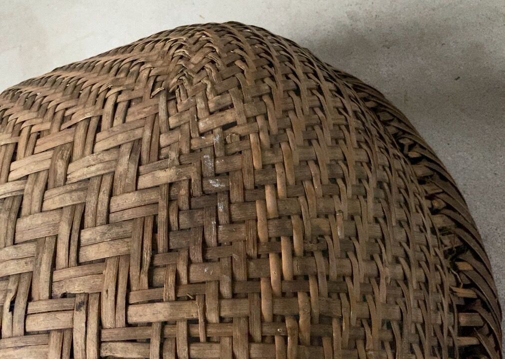 アンティーク大籠 48cm 竹材 山路編みと網代編みで構成された大きな古