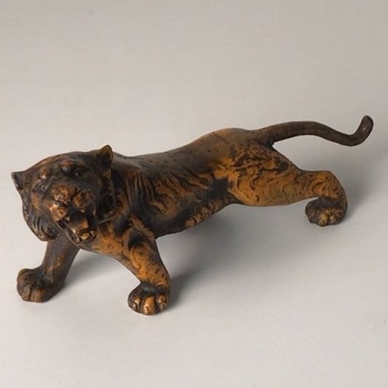 古い虎の像 鉄製 置物 アイアンオブジェ ヴィンテージタイガー