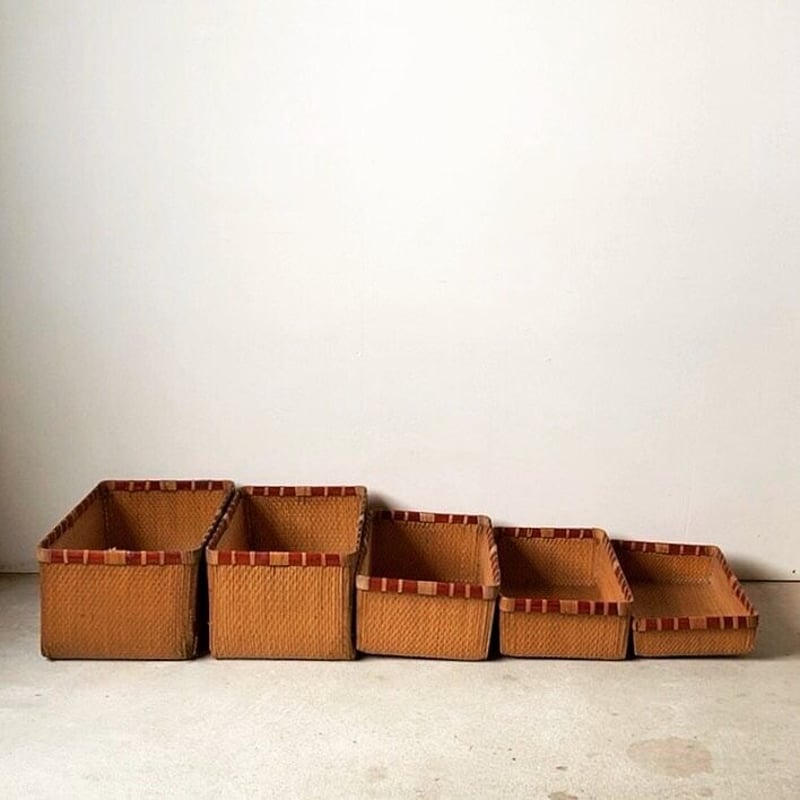 【美品】柳行李 2個セット（大小） 昭和レトロ 柳ごおり 竹籠 収納カゴ 入れ子の柳行李 5点セット 昭和初期 竹縁のある手工芸品 編み籠 編み箱