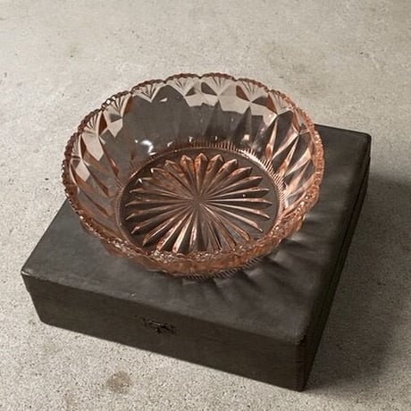松坂屋 ヴィンテージ プレスガラス 菓子器. ガラス器 幅約20cm 大鉢 素麺器 大正〜昭和初期 アンティーク 気泡ガラス ゆらゆら硝子 デッドストック 完品