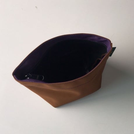 Herve Chapelier エルベシャプリエ 927N ブラウン/パープル  ナイロン舟型ポーチM　コスメ 化粧ポーチ 中古品