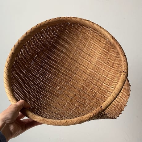 丸い片口ざる 入れ子2点セット  竹編みザル 竹笊 竹籠 竹工芸 竹細工 工芸品 手仕事 古民藝 古民具 古道具 ジャパンヴィンテージ