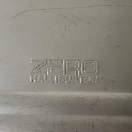ZERO HALLIBURTON ゼロハリバートン  青ハリ アオハリ ヴィンテージ アタッシュケース 3桁ダイアルロック アルミケース  カメラケース 中古美品範疇