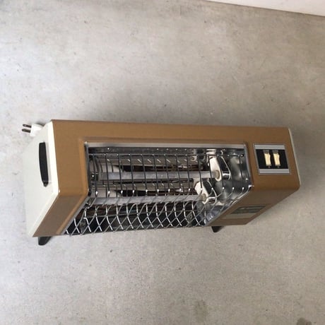National ナショナル  クラシック 電気ストーブ WIDE600 DS-32N ヴィンテージ家電 コヨーテ・ミリタリーカーキ  ロゴもコヨーテ  中古極美品