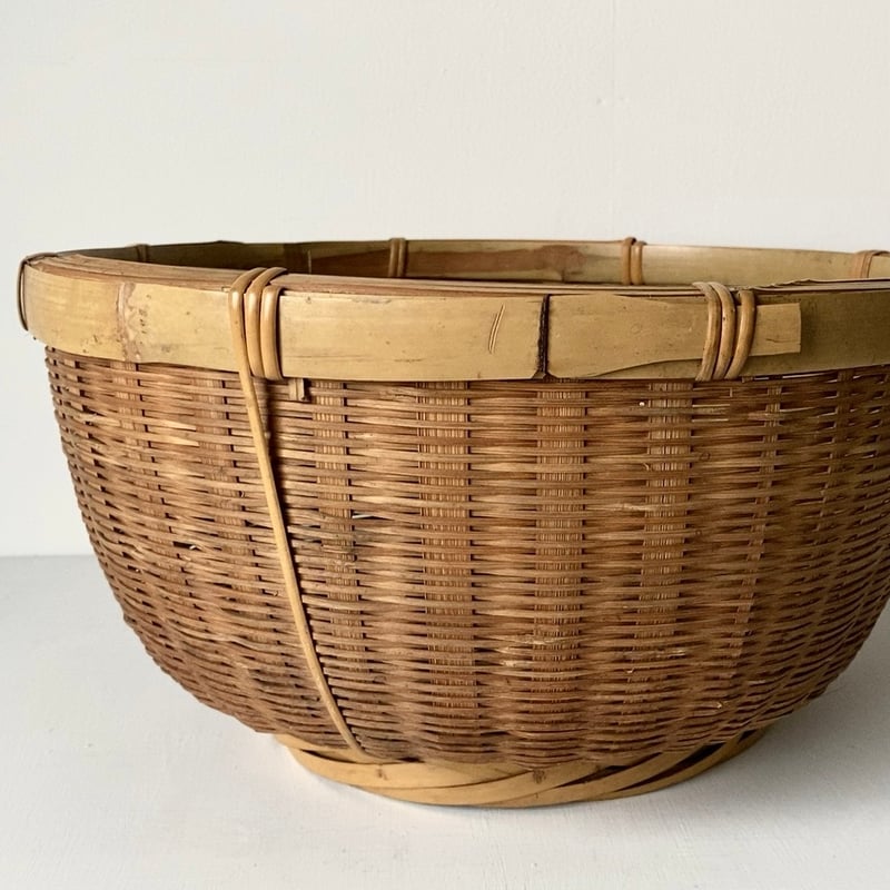 古い竹編みの飯籠 めしかご 水切り籠 野菜籠 幅約34cm 目飛び無く