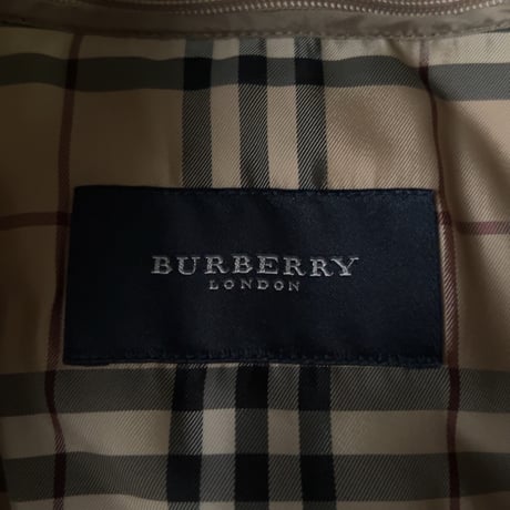 BURBERRY LONDON バーバリーロンドン キルティングライナー付き スイングトップ ベージュ 刺繍ロゴ ノバチェック ユーズド 中古 イギリス古着 美品範疇