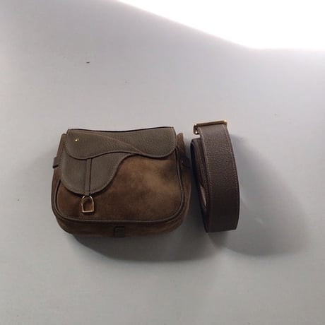 GUCCI グッチ オールドグッチ  サドル型  レザー /スエード ウエストポーチ グレージュ/ベージュ ヴィンテージ 中古美品