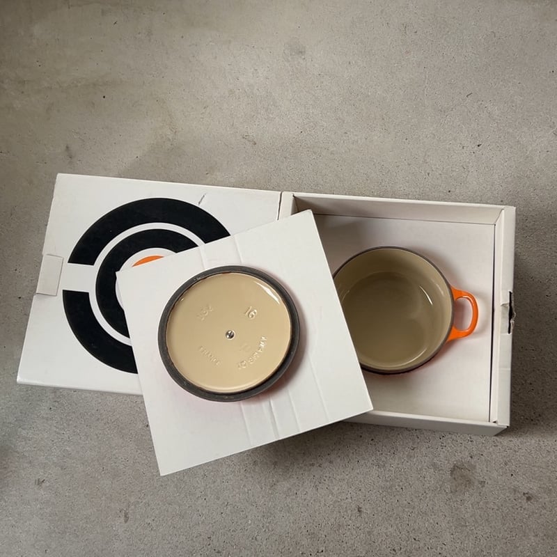 LE CREUSET ル・クルーゼ ココットロンド 16cm 旧箱デッドストック
