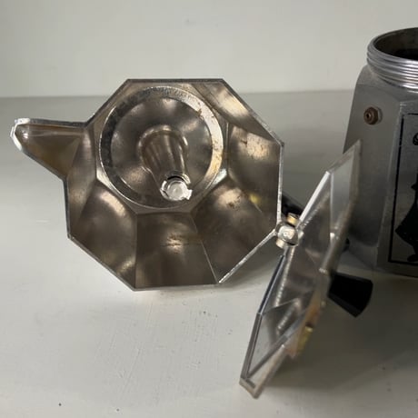 BIALETTI ビアレッティ モカエキスプレス ６カップ 直火式 コーヒーメーカー エスプレッソメーカー マキネッタ 永久定番 1970年代 ヴィンテージ クルジナッロ工場製 下段マーク 中古良品