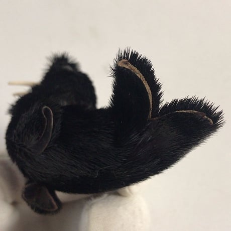 セイウチの置物　毛皮／レザー　ブラック　天然素材　ヴィンテージドール　動物人形